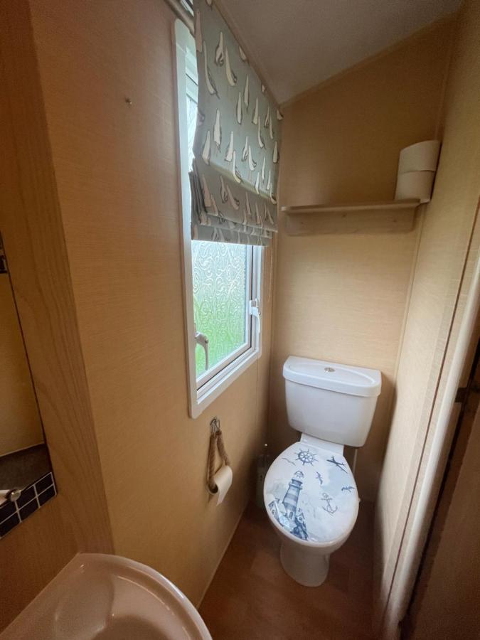 Fulmar 43 ~ Parkdean Holiday Resort Great Yarmouth Exterior foto